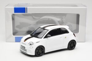 Abarth 500e Alb IXO 1:18 MCG18497 Metal - imaginea 6 din 6