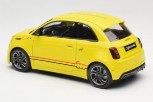 Abarth 500e Galben IXO 1:18 MCG18498 Metal - imaginea 5 din 6