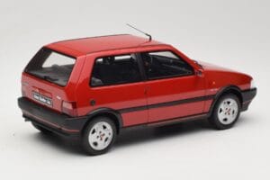 Fiat Uno Turbo IE Rosso Racing Otto 1:18 OT487 Rășină - imaginea 2 din 6