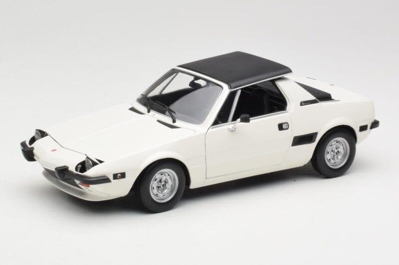 Fiat X1/9 Alb Minichamps 1:18 100121685 Metal