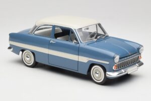 Ford Taunus 12M P2 Albastru Dungi Revell 1:18 08880-M1 Metal - imaginea 6 din 8