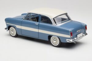 Ford Taunus 12M P2 Albastru Dungi Revell 1:18 08880-M1 Metal - imaginea 7 din 8
