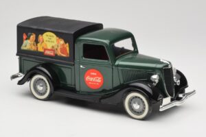 Ford Bache Coca-Cola Solido 1:18 9513 Metal - imaginea 6 din 8