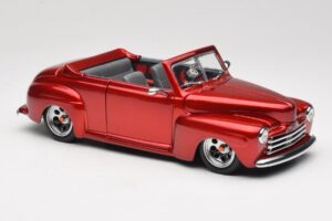 Ford Cabriolet Red Metallic Road Signature 1:18 30028 Metal - imaginea 6 din 8
