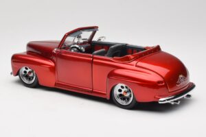 Ford Cabriolet Red Metallic Road Signature 1:18 30028 Metal - imaginea 7 din 8
