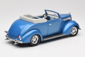 Ford Cabriolet Albastru Road Signature 1:18 92238 Metal - imaginea 3 din 8
