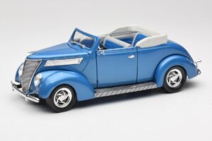 Ford Cabriolet Albastru Road Signature 1:18 92238 Metal