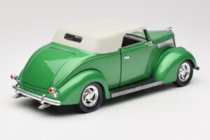 Ford Cabriolet Verde Road Signature 1:18 92239 Metal - imaginea 3 din 8
