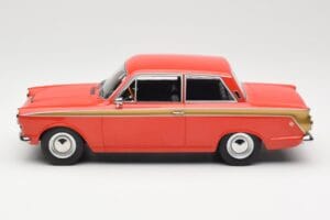 Ford Cortina Lotus Red & Gold Stripe MCG 1:18 MCG18532 Metal - imaginea 3 din 6