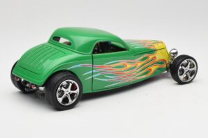 Ford Coupe Verde cu Foc Road Signature 1:18 30109 Metal - imaginea 3 din 8