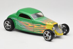 Ford Coupe Verde cu Foc Road Signature 1:18 30109 Metal - imaginea 6 din 8