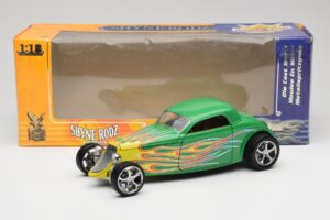 Ford Coupe Verde cu Foc Road Signature 1:18 30109 Metal - imaginea 8 din 8