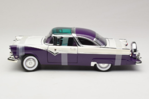 Ford Crown Victoria Alb Violet Road Signature 1:18 92138-P1 Metal - imaginea 3 din 6
