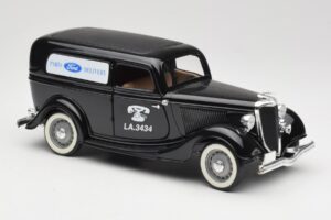 Ford Delivery Truck Ford Parts Negru Solido 1:18 8417 Metal - imaginea 6 din 8