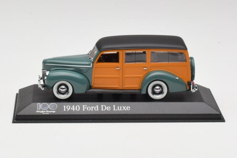 Ford Deluxe Woody Forest Verde Minichamps 1:43 FORD20002 Metal
