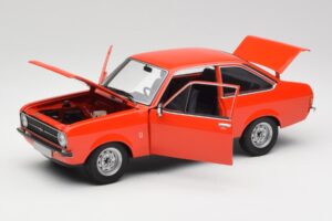 Ford Escort Mk2 Signal Orange Minichamps 1:18 150084100 Metal - imaginea 2 din 8