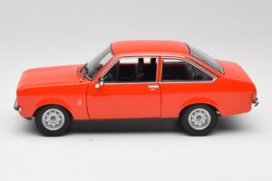 Ford Escort Mk2 Signal Orange Minichamps 1:18 150084100 Metal - imaginea 4 din 8
