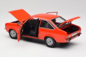 Ford Escort Mk2 Signal Orange Minichamps 1:18 150084100 Metal - imaginea 5 din 8