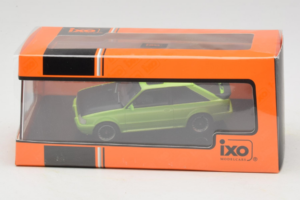 Ford Escort Mk4 XR3i Verde IXO 1:43 CLC584N Metal - imaginea 4 din 4