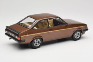Ford Escort Mk2 RS 2000 Brown Metallic MCG 1:18 MCG18530 Metal - imaginea 2 din 6