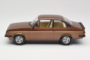 Ford Escort Mk2 RS 2000 Brown Metallic MCG 1:18 MCG18530 Metal - imaginea 3 din 6
