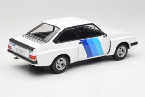 Ford Escort Mk2 RS 2000 X-Pack Diamond Alb & Albastru Decor MCG 1:18 MCG18351 Metal - imaginea 2 din 6