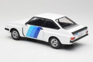 Ford Escort Mk2 RS 2000 X-Pack Diamond Alb & Albastru Decor MCG 1:18 MCG18351 Metal - imaginea 5 din 6