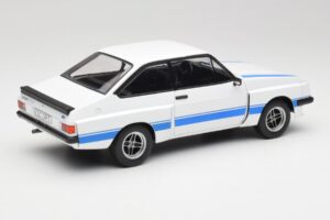 Ford Escort Mk2 RS 2000 X-Pack Diamond Alb & Albastru Stripe MCG 1:18 MCG18350 Metal - imaginea 2 din 6
