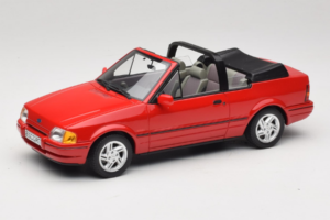 Ford Escort Mk4 XR3i Cabriolet Flamenco Red Otto 1:18 OT1254 Rășină