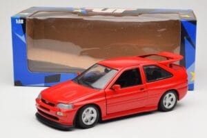Ford Escort Mk5 RS Cosworth Roșu UT Models 1:18 180082102 Metal - imaginea 8 din 8