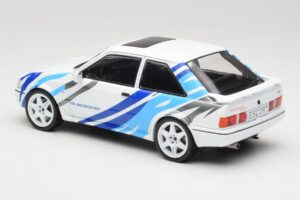 Ford Escort Mk4 RS Turbo S2 Alb Cu Decor MCG 1:18 MCG18547R Metal - imaginea 5 din 6