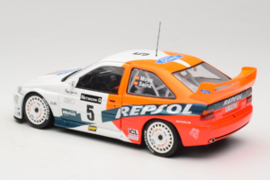 Ford Escort RS Cosworth Repsol #5 C. Sainz / L. Moya RAC Rally 1997 UT Models 1:18 39750 Metal - imaginea 7 din 8