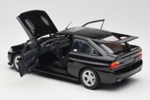 Ford Escort RS Cosworth Black Metallic Minichamps 1:18 150089020 Metal - imaginea 5 din 8