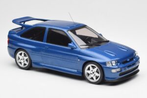 Ford Escort RS Cosworth Albastru IXO 1:18 18CMC180 Metal - imaginea 4 din 6