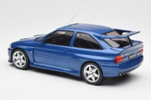 Ford Escort RS Cosworth Albastru IXO 1:18 18CMC180 Metal - imaginea 5 din 6