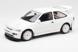 Ford Escort RS Cosworth Group A Alb Otto 1:18 OT1025 Rășină