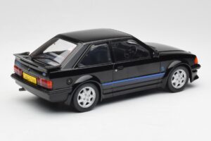 Ford Escort RS Turbo Mașina Personală a Prințesei Diana Negru MCG 1:18 MCG18420 Metal - imaginea 2 din 6
