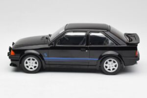 Ford Escort RS Turbo Mașina Personală a Prințesei Diana Negru MCG 1:18 MCG18420 Metal - imaginea 3 din 6