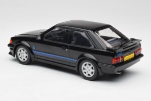 Ford Escort RS Turbo Mașina Personală a Prințesei Diana Negru MCG 1:18 MCG18420 Metal - imaginea 5 din 6