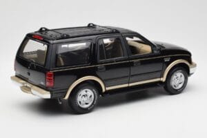 Ford Expedition Eddie Bauer Negru UT Models 1:18 22710 Metal - imaginea 2 din 7