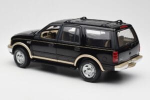 Ford Expedition Eddie Bauer Negru UT Models 1:18 22710 Metal - imaginea 6 din 7