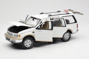 Ford Expedition Eddie Bauer Alb UT Models 1:18 22712 Metal - imaginea 2 din 8