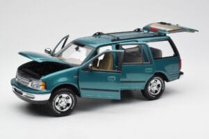Ford Expedition XLT Verde Metalic UT Models 1:18 22717 Metal - imaginea 2 din 8