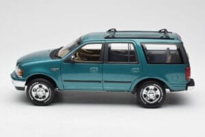 Ford Expedition XLT Verde Metalic UT Models 1:18 22717 Metal - imaginea 4 din 8