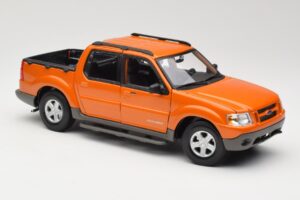 Ford Explorer Sport Trac Portocaliu Maisto 1:18 536891G Metal - imaginea 6 din 8