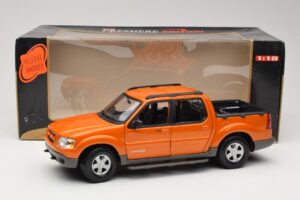 Ford Explorer Sport Trac Portocaliu Maisto 1:18 536891G Metal - imaginea 8 din 8