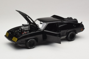 Ford Falcon XB Interceptor Mad Max 2 The Road Warrior AUTOart 1:18 72745 Metal - imaginea 2 din 8