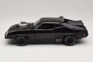 Ford Falcon XB Interceptor Mad Max 2 The Road Warrior AUTOart 1:18 72745 Metal - imaginea 4 din 8