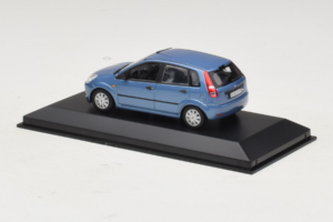 Ford Fiesta Mk5 4-Door Albastru Deschis Minichamps 1:43 FIESTA002 Metal - imaginea 3 din 4