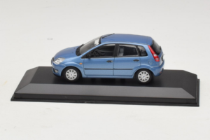 Ford Fiesta Mk5 4-Door Albastru Deschis Minichamps 1:43 FIESTA002 Metal